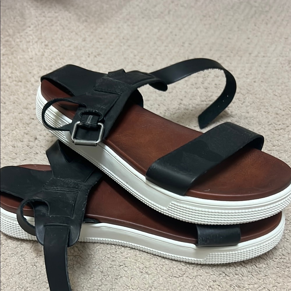 MIA Black and Brown Women's Sandals